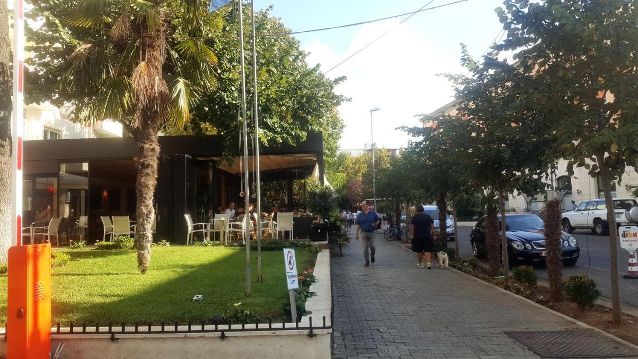 Traveler'S Place At Tirana City Centre Экстерьер фото
